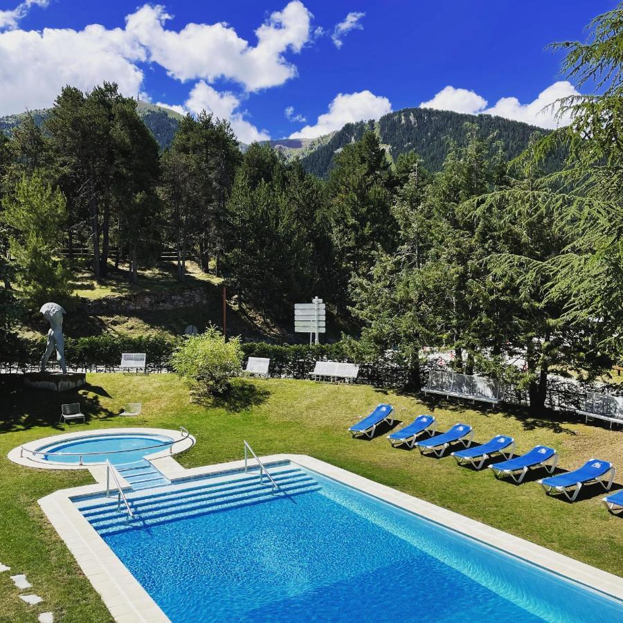 Alp Hotel La Masella Eksteriør bilde
